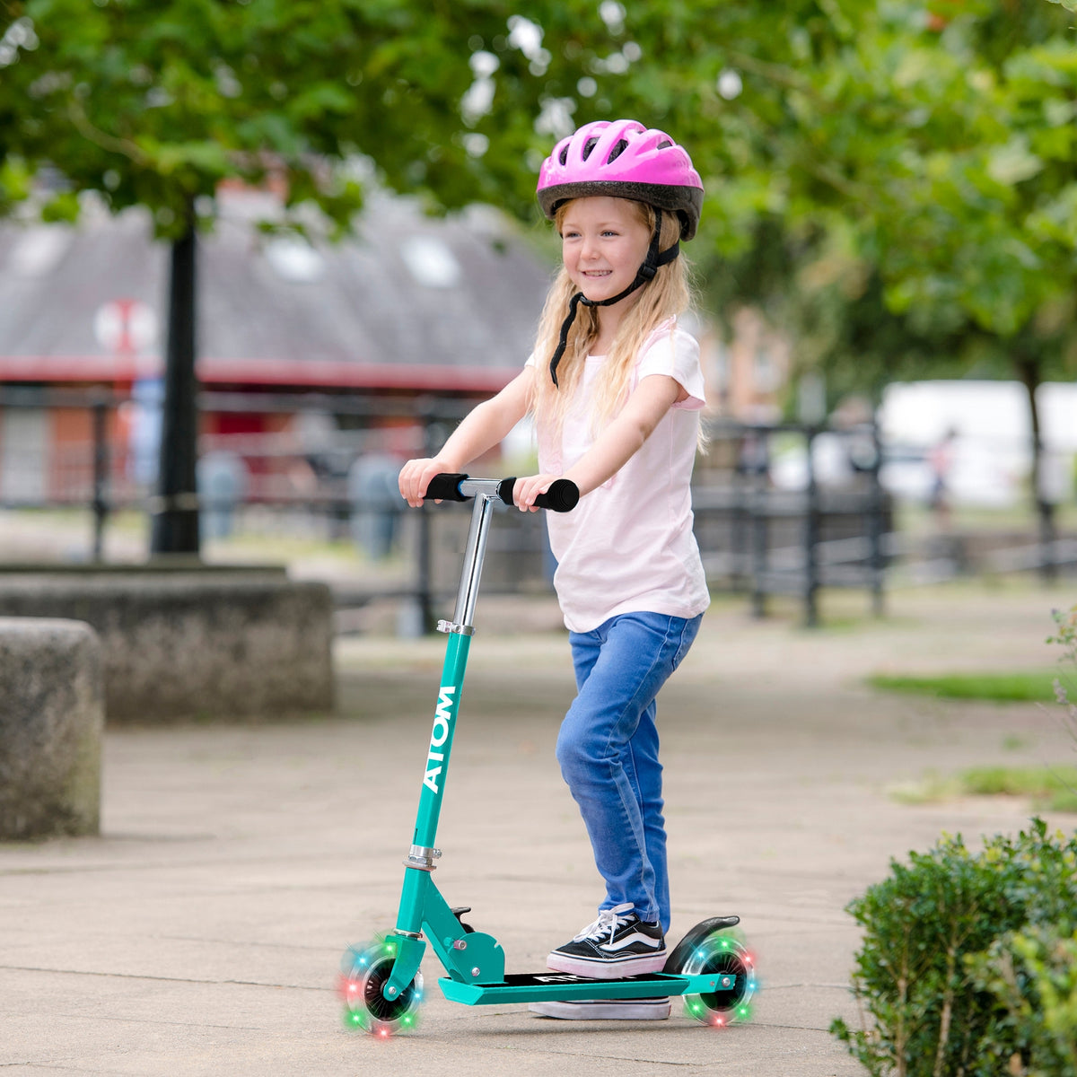 ATOM Light Up Inline Scooter - Teal