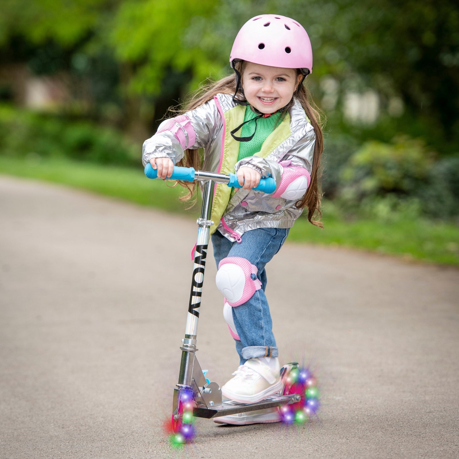 ATOM Light Up Inline Scooter - Holographic