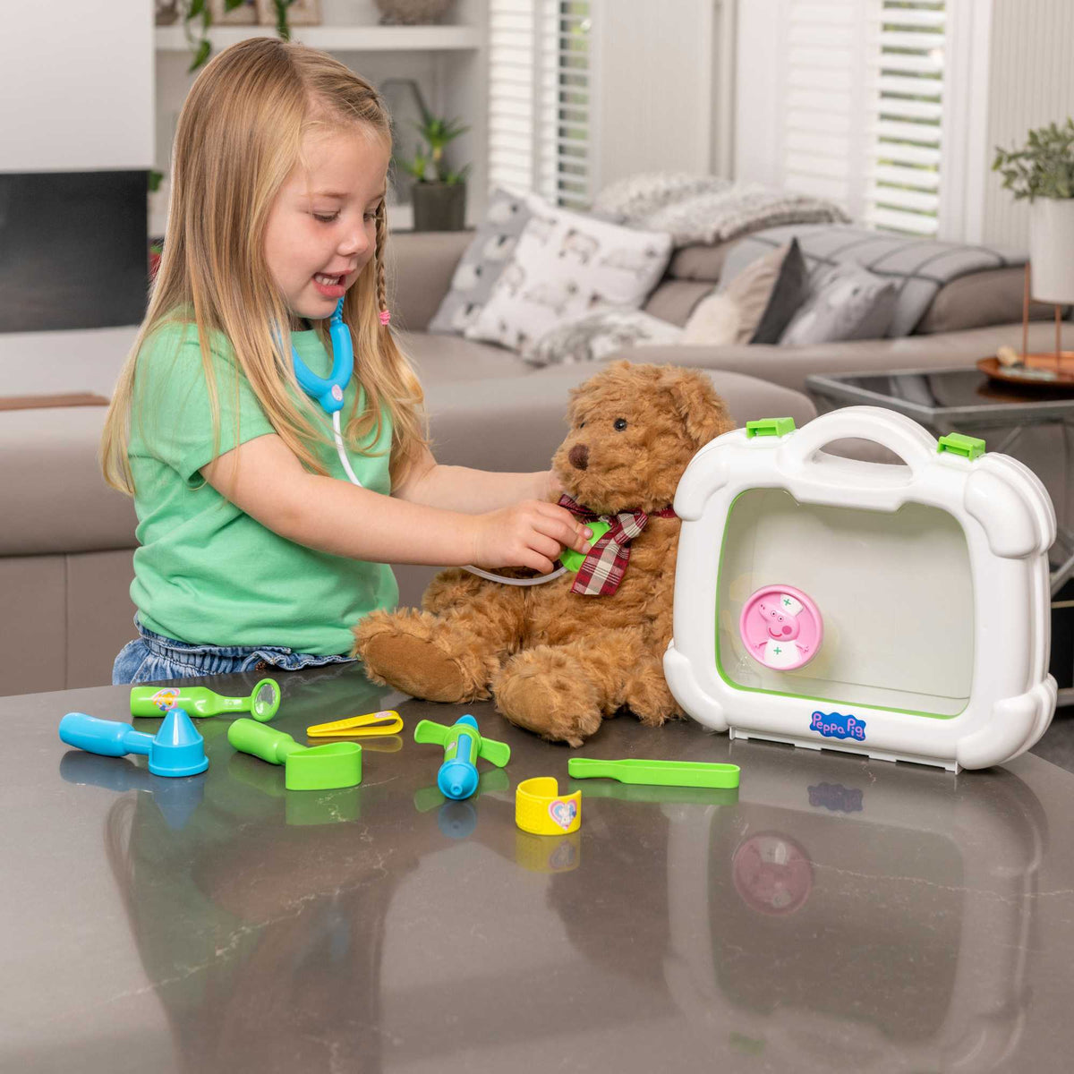 Peppa Pig Medic Playset Medic