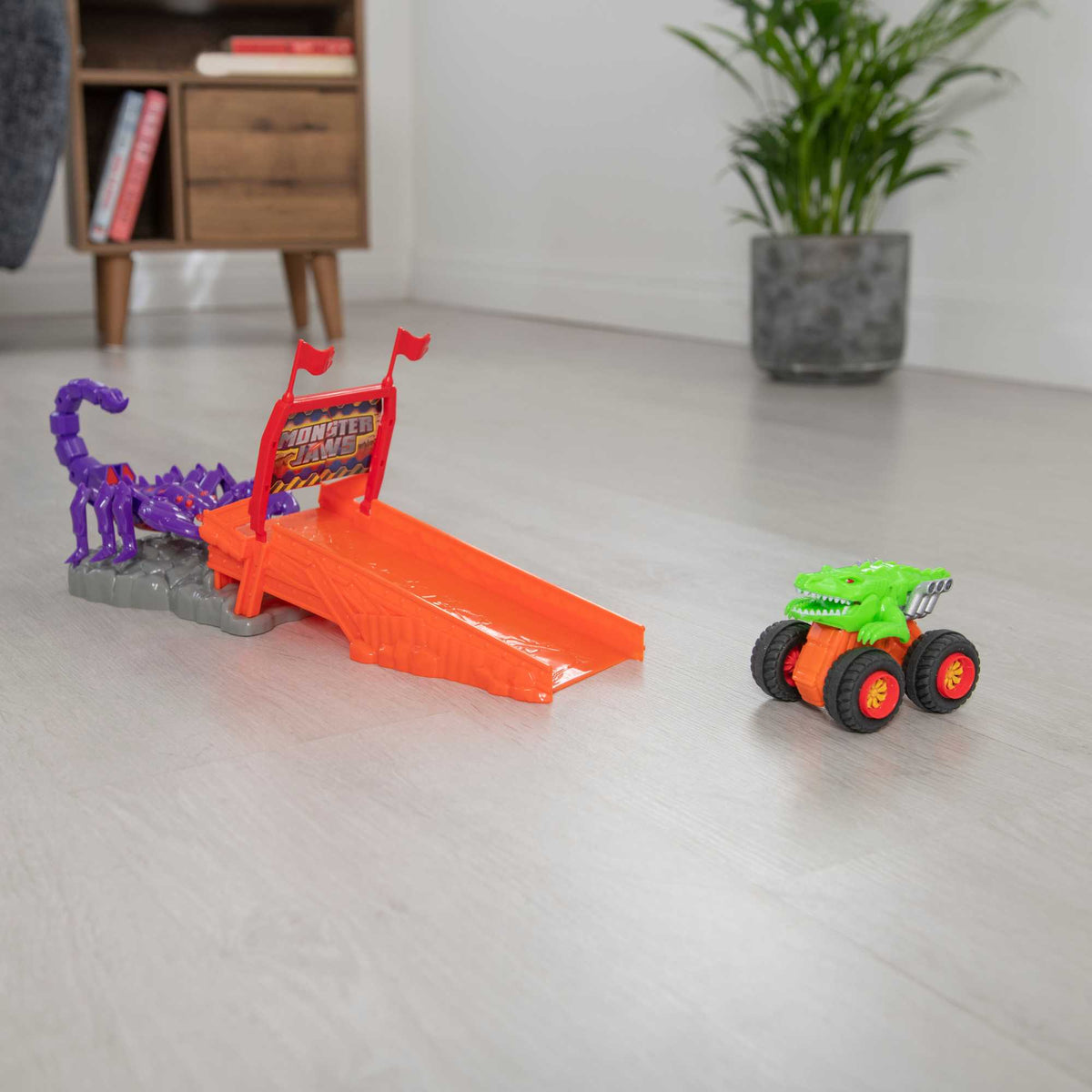 Teamsterz Monster Jaws Scorpion Slam Playset Cars &amp; Transporters
