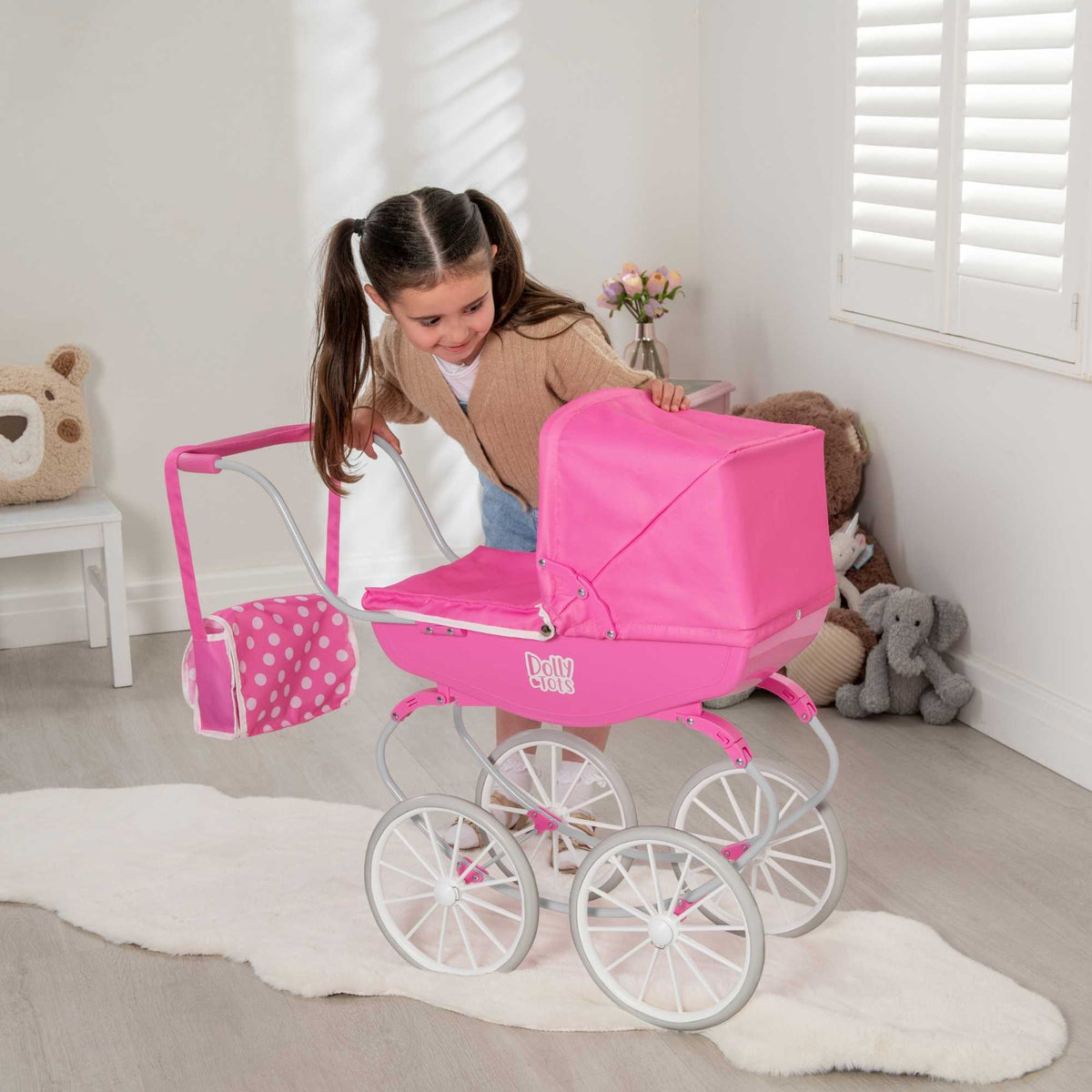 Dolly Tots Traditional Carriage Dolls Pram - Classic and Elegant Toy Pram with Vintage Design for Dolls