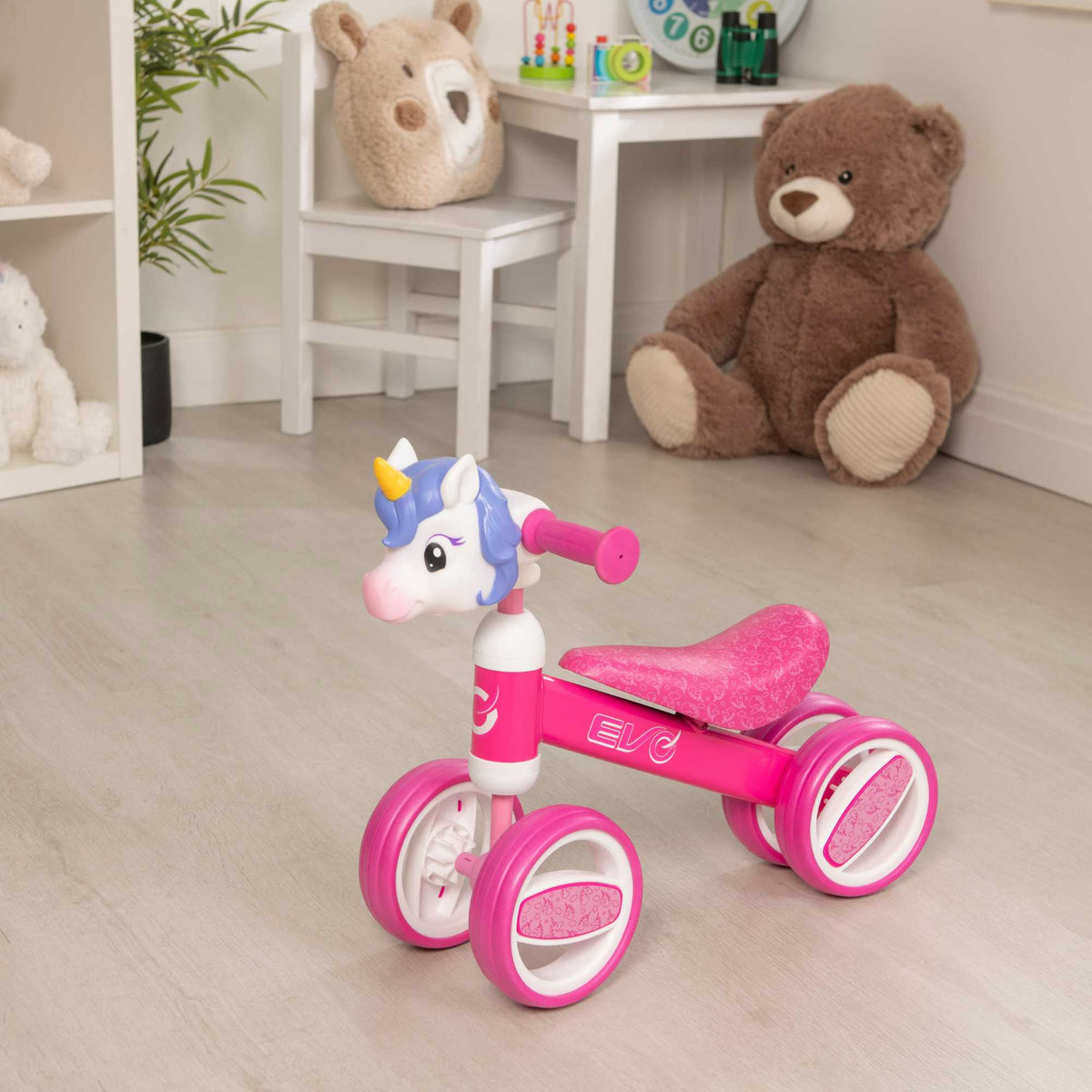 EVO Balance Bike with adjustable seat and handlebars, lightweight and durable frame, perfect for teaching children balance and coordination.