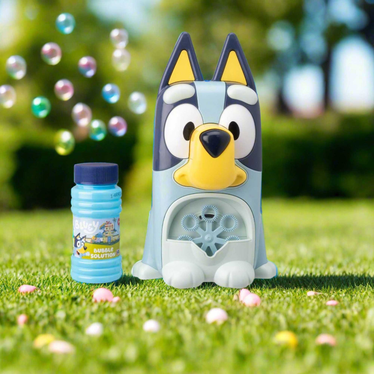 Bluey Bubble Machine - Includes Bubble Solution