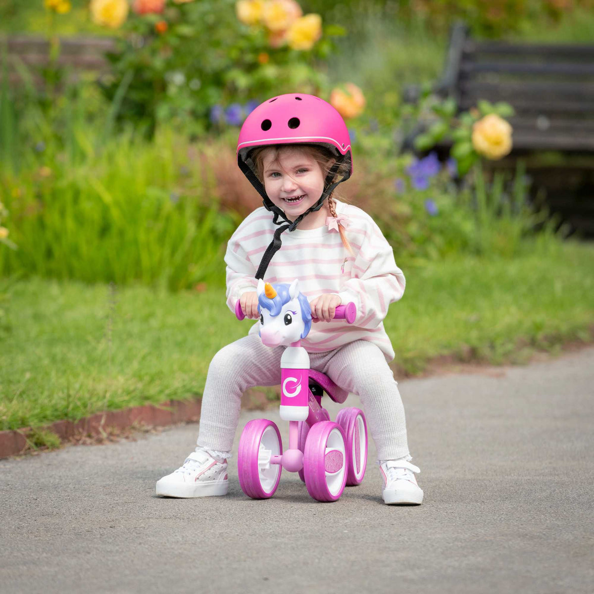 EVO Balance Bike with adjustable seat and handlebars, lightweight and durable frame, perfect for teaching children balance and coordination.