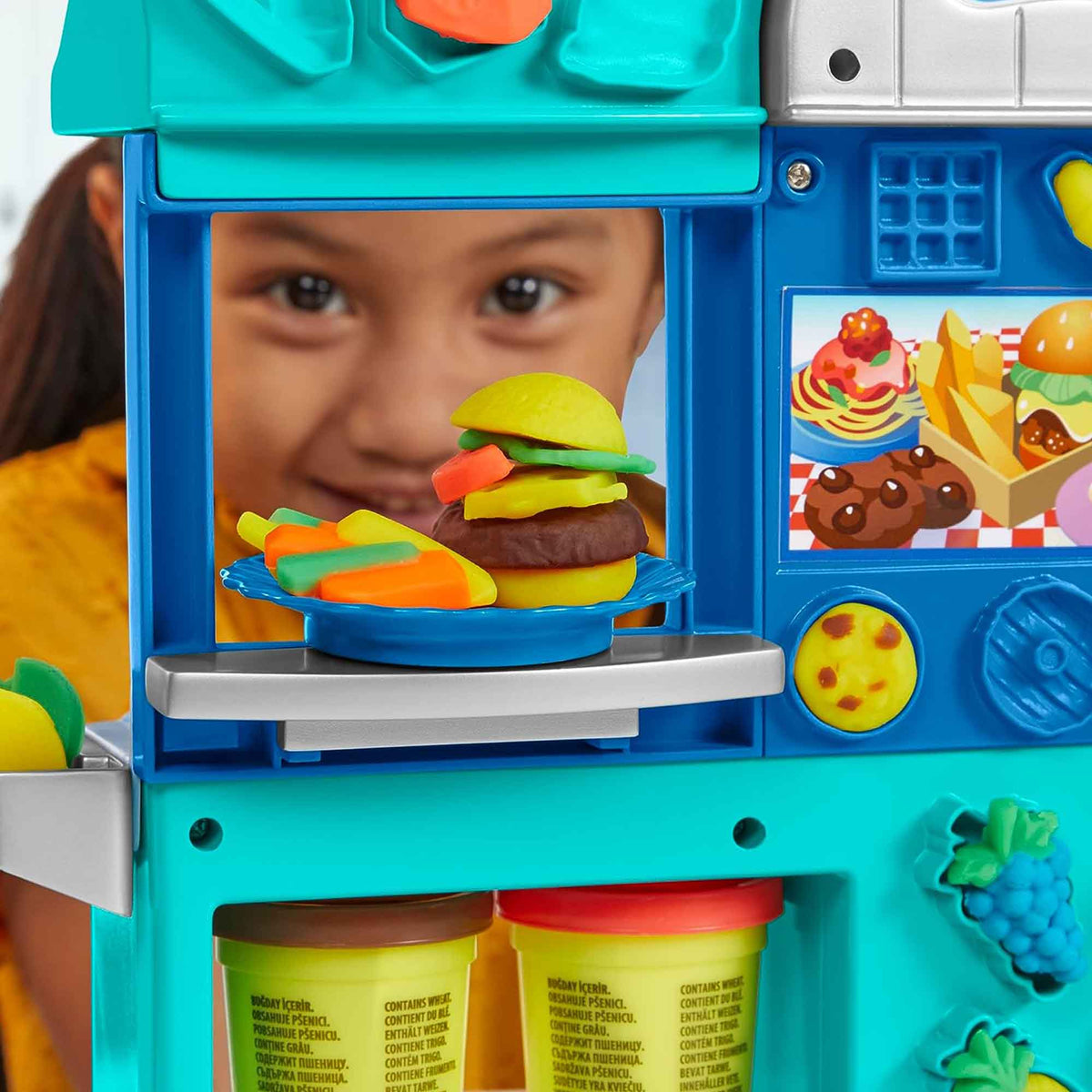 Play-Doh Kitchen Creations Busy Chef&#39;s Restaurant Playset