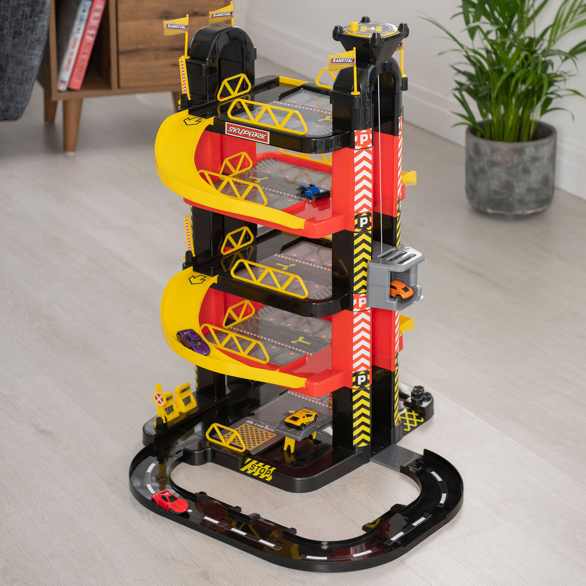 Teamsterz Metro City 5 Level Tower Garage - Includes 5 Die Cast Cars Cars &amp; Transporters
