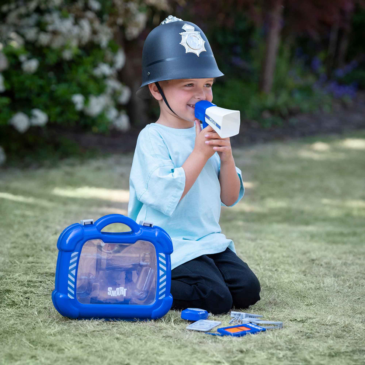 Smart Police Carry Case Playset + Kids Fancy Dress Police Helmet Bundle