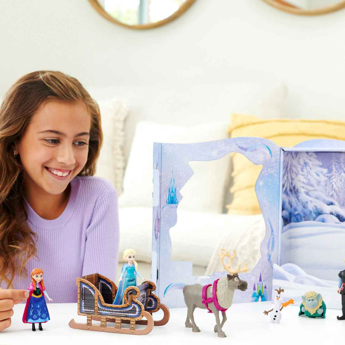 Disney Princess Frozen Small Dolls Storybook Set